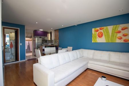 Casa para alugar com 3 quartos, 394m² em Vila Boacava, São Paulo