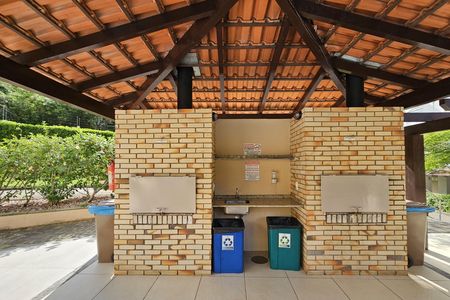 Apartamento à venda com 67m², 3 quartos e 1 vaga Apartamento à venda com 67m², 3 quartos e 1 vagaÁrea comum - Churrasqueira