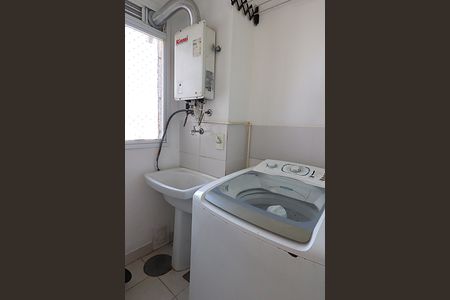 Apartamento à venda com 67m², 3 quartos e 1 vagaÁrea de Serviço