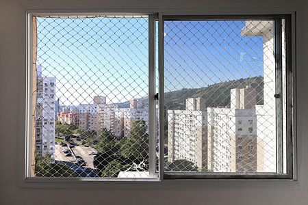 Janela da Sala de apartamento à venda com 3 quartos, 67m² em Jardim Carvalho, Porto Alegre