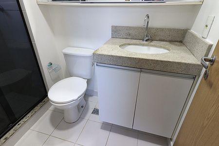 Apartamento à venda com 67m², 3 quartos e 1 vagaBanheiro da Suíte