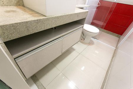 Apartamento à venda com 115m², 3 quartos e 1 vagaBanheiro da Suíte 1