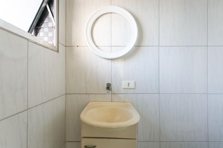 Casa à venda com 144m², 3 quartos e 4 vagas Casa à venda com 144m², 3 quartos e 4 vagasLavabo