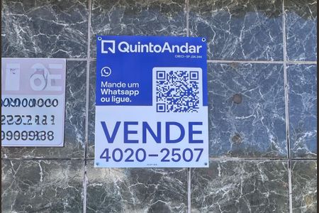 Casa à venda com 144m², 3 quartos e 4 vagas Casa à venda com 144m², 3 quartos e 4 vagasPlaca