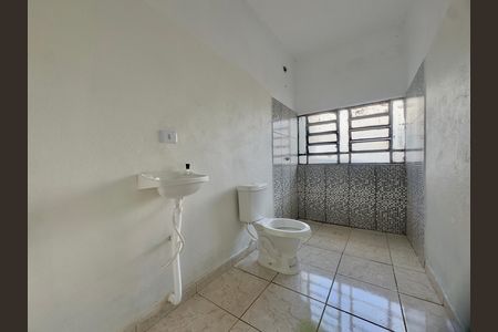 Banheiro de casa para alugar com 1 quarto, 55m² em Recreio São Jorge, Guarulhos