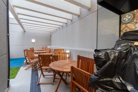 Apartamento para alugar com 30m², 1 quarto e sem vaga Apartamento para alugar com 30m², 1 quarto e sem vagaÁrea comum - Churrasqueira
