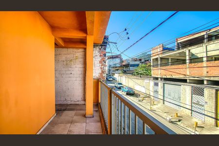 Casa à venda com 150m², 4 quartos e 2 vagasVaranda
