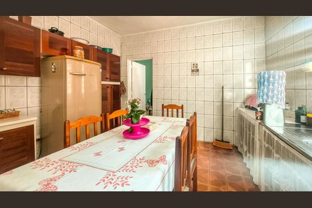 Cozinha 1 de casa à venda com 4 quartos, 150m² em Jardim Novo Horizonte, São Paulo