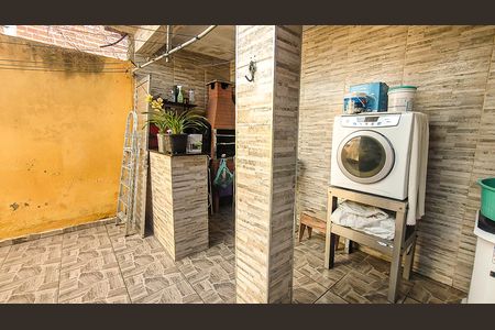 Casa à venda com 150m², 4 quartos e 2 vagasÁrea de Serviço 2