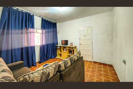 Casa à venda com 150m², 4 quartos e 2 vagasSala 1