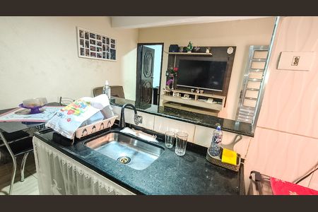 Casa à venda com 150m², 4 quartos e 2 vagasCozinha 2