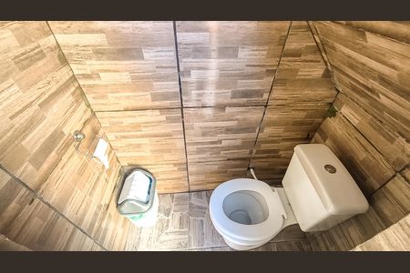 Casa à venda com 150m², 4 quartos e 2 vagasLavabo