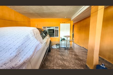 Casa à venda com 150m², 4 quartos e 2 vagasGaragem