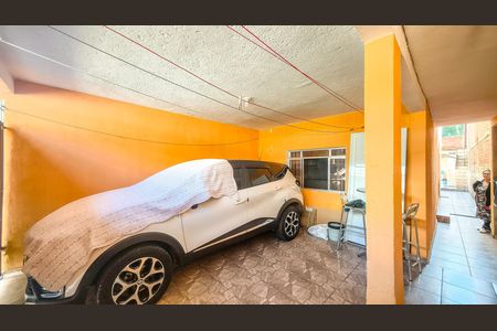 Casa à venda com 150m², 4 quartos e 2 vagasGaragem