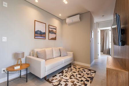 Apartamento para alugar com 46m², 2 quartos e 1 vaga Apartamento para alugar com 46m², 2 quartos e 1 vagaSala/Cozinha
