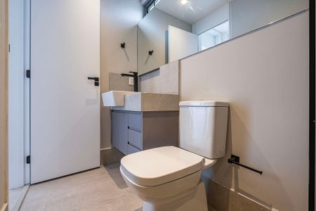 Apartamento para alugar com 46m², 2 quartos e 1 vaga Apartamento para alugar com 46m², 2 quartos e 1 vagaBanheiro