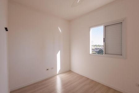 Apartamento para alugar com 72m², 2 quartos e 2 vagasQuarto