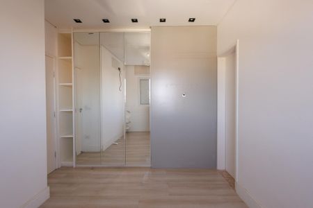 Apartamento para alugar com 72m², 2 quartos e 2 vagasSuíte