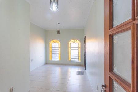 Sala de casa à venda com 4 quartos, 134m² em Vila Marieta, Campinas