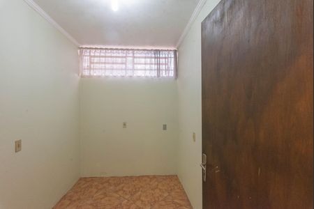 Casa à venda com 134m², 4 quartos e 2 vagas Casa à venda com 134m², 4 quartos e 2 vagasCloset do Quarto 1