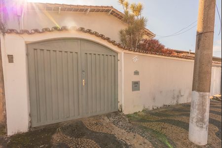 Fachada de casa à venda com 4 quartos, 134m² em Vila Marieta, Campinas