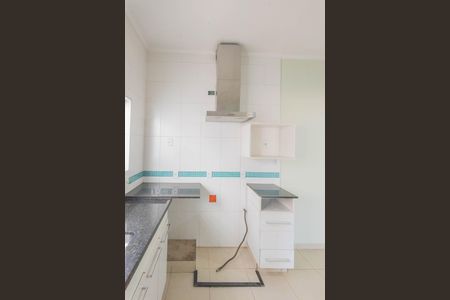 Casa à venda com 134m², 4 quartos e 2 vagas Casa à venda com 134m², 4 quartos e 2 vagasCozinha