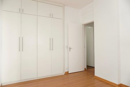 Apartamento para alugar com 93m², 3 quartos e 1 vaga Apartamento para alugar com 93m², 3 quartos e 1 vagaQuarto 3