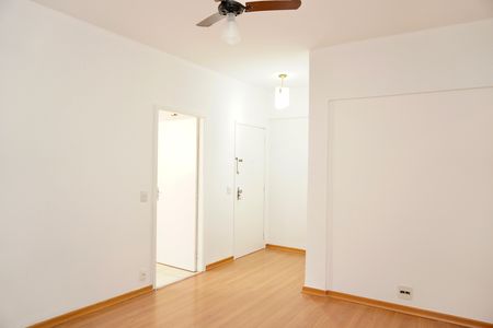 Sala de apartamento para alugar com 3 quartos, 93m² em Lourdes, Belo Horizonte