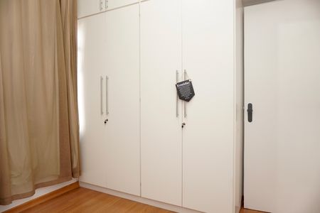 Apartamento para alugar com 93m², 3 quartos e 1 vaga Apartamento para alugar com 93m², 3 quartos e 1 vagaQuarto 2