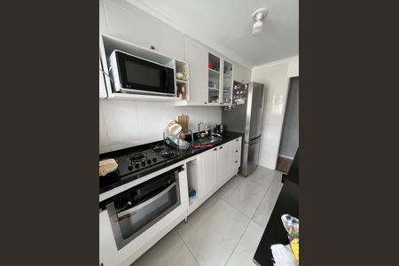 Apartamento à venda com 57m², 2 quartos e 1 vaga Apartamento à venda com 57m², 2 quartos e 1 vagaCozinha