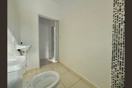 Banheiro de casa para alugar com 1 quarto, 55m² em Recreio São Jorge, Guarulhos