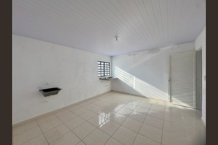 Cozinha de casa para alugar com 1 quarto, 55m² em Recreio São Jorge, Guarulhos