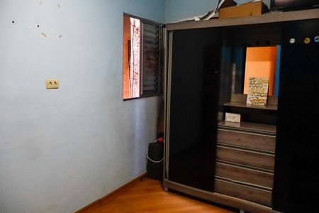 Casa à venda com 190m², 6 quartos e 4 vagas Casa à venda com 190m², 6 quartos e 4 vagasQuarto 2