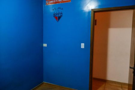 Casa à venda com 190m², 6 quartos e 4 vagas Casa à venda com 190m², 6 quartos e 4 vagasQuarto 2