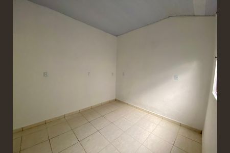 Quarto de casa para alugar com 1 quarto, 55m² em Recreio São Jorge, Guarulhos