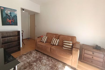 Sala de apartamento para alugar com 1 quarto, 35m² em Morro dos Ingleses, São Paulo