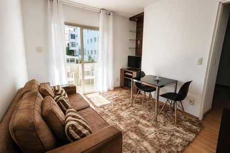 Sala de apartamento para alugar com 1 quarto, 35m² em Morro dos Ingleses, São Paulo