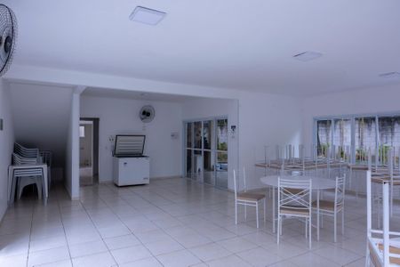 Apartamento para alugar com 52m², 2 quartos e 1 vaga