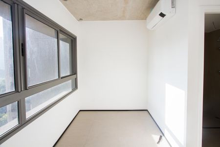 Kitnet/Studio para alugar com 1 quarto, 17m² em Jardim das Acacias, São Paulo