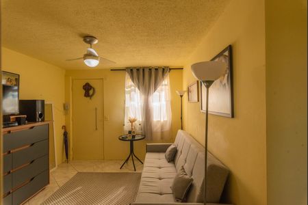 Apartamento à venda com 45m², 2 quartos e 1 vaga Apartamento à venda com 45m², 2 quartos e 1 vagaSala