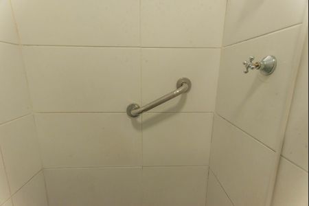 Apartamento à venda com 45m², 2 quartos e 1 vaga Apartamento à venda com 45m², 2 quartos e 1 vagaBanheiro
