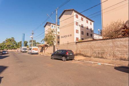 Apartamento à venda com 45m², 2 quartos e 1 vaga Apartamento à venda com 45m², 2 quartos e 1 vagaFachada do Prédio