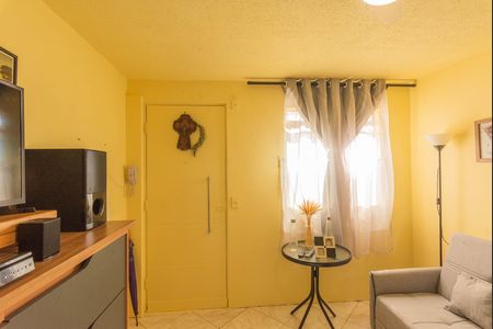 Sala de apartamento para alugar com 2 quartos, 45m² em Tres Marias, Campinas
