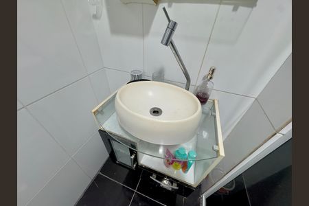 Apartamento para alugar com 63m², 3 quartos e 1 vaga Apartamento para alugar com 63m², 3 quartos e 1 vagaBanheiro