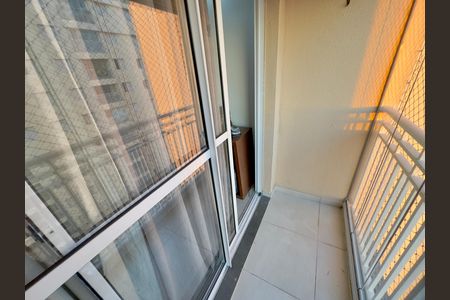 Apartamento para alugar com 63m², 3 quartos e 1 vaga Apartamento para alugar com 63m², 3 quartos e 1 vagaVaranda