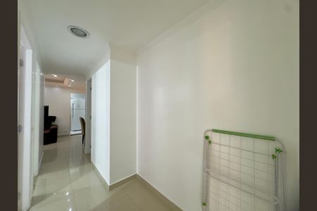 Apartamento para alugar com 63m², 3 quartos e 1 vaga Apartamento para alugar com 63m², 3 quartos e 1 vagaCorredor