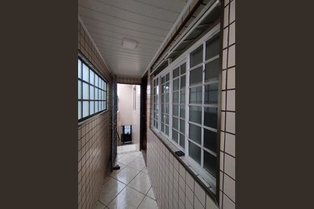 Casa para alugar com 70m², 2 quartos e sem vagaEntrada 