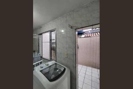 Casa para alugar com 70m², 2 quartos e sem vagaÁrea de Serviço