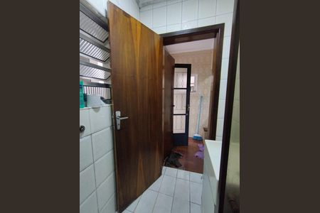 Casa para alugar com 70m², 2 quartos e sem vagaBanheiro - torneira