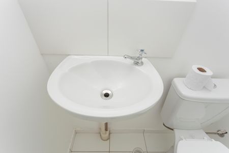 Apartamento à venda com 36m², 2 quartos e sem vagaBanheiro